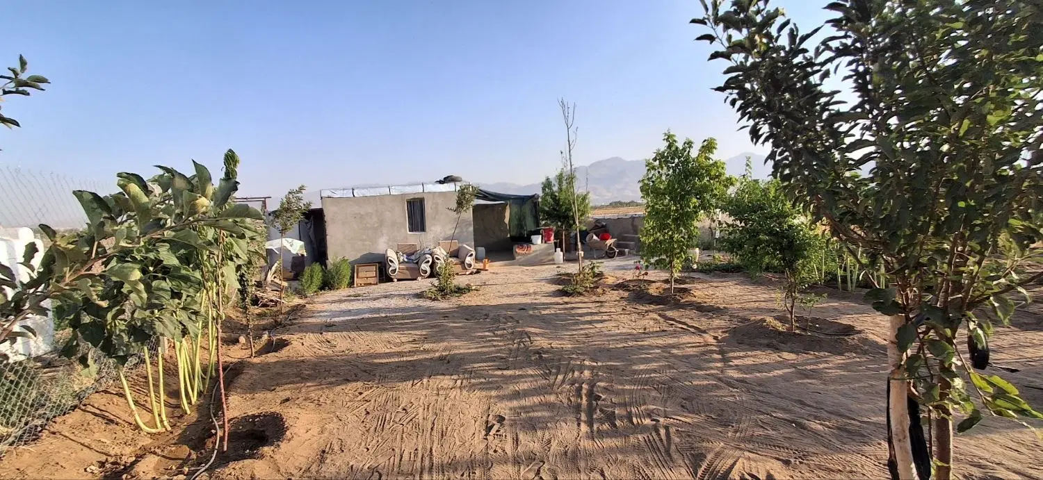 باغ ۱۴۰۴ متری