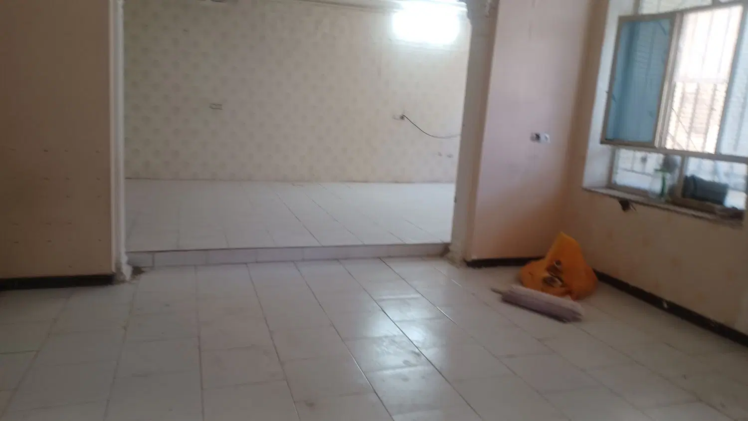فروش ویلایی دانشگاه ۲۵