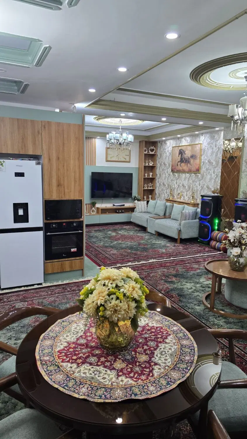 فروش آپارتمان در یبر