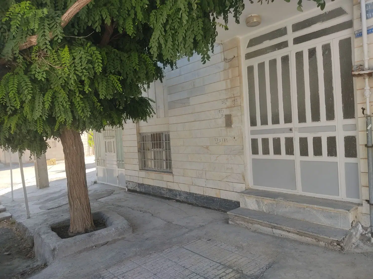 خانه ویلایی شهرک بعثت فاز یک
