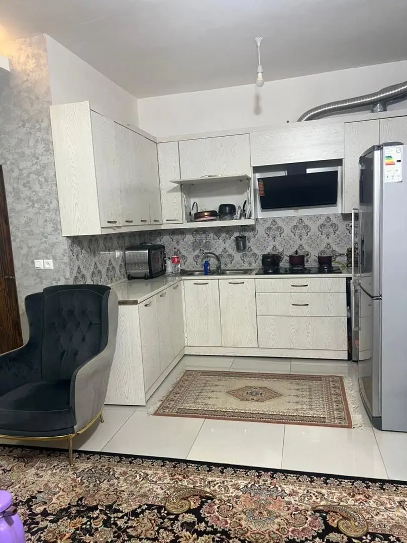 شیک طبقه همکف