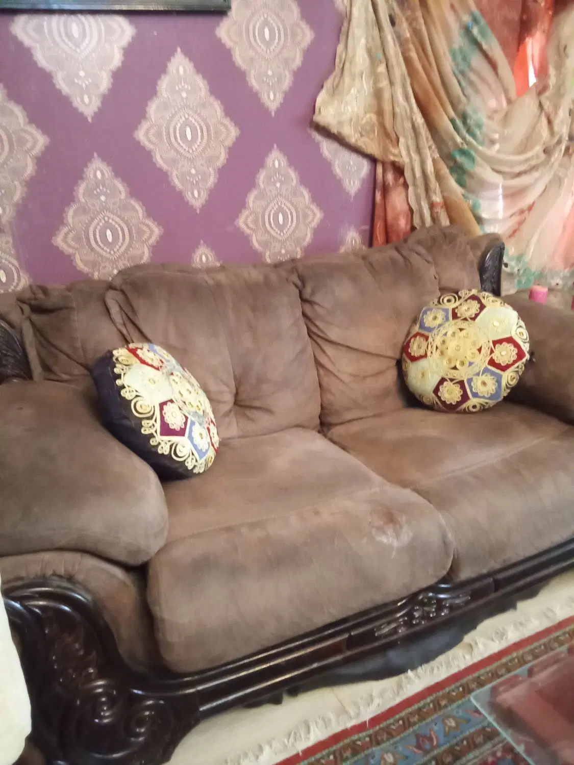 سوییت ساعتی در ولیعصر  پروین اعتصامی