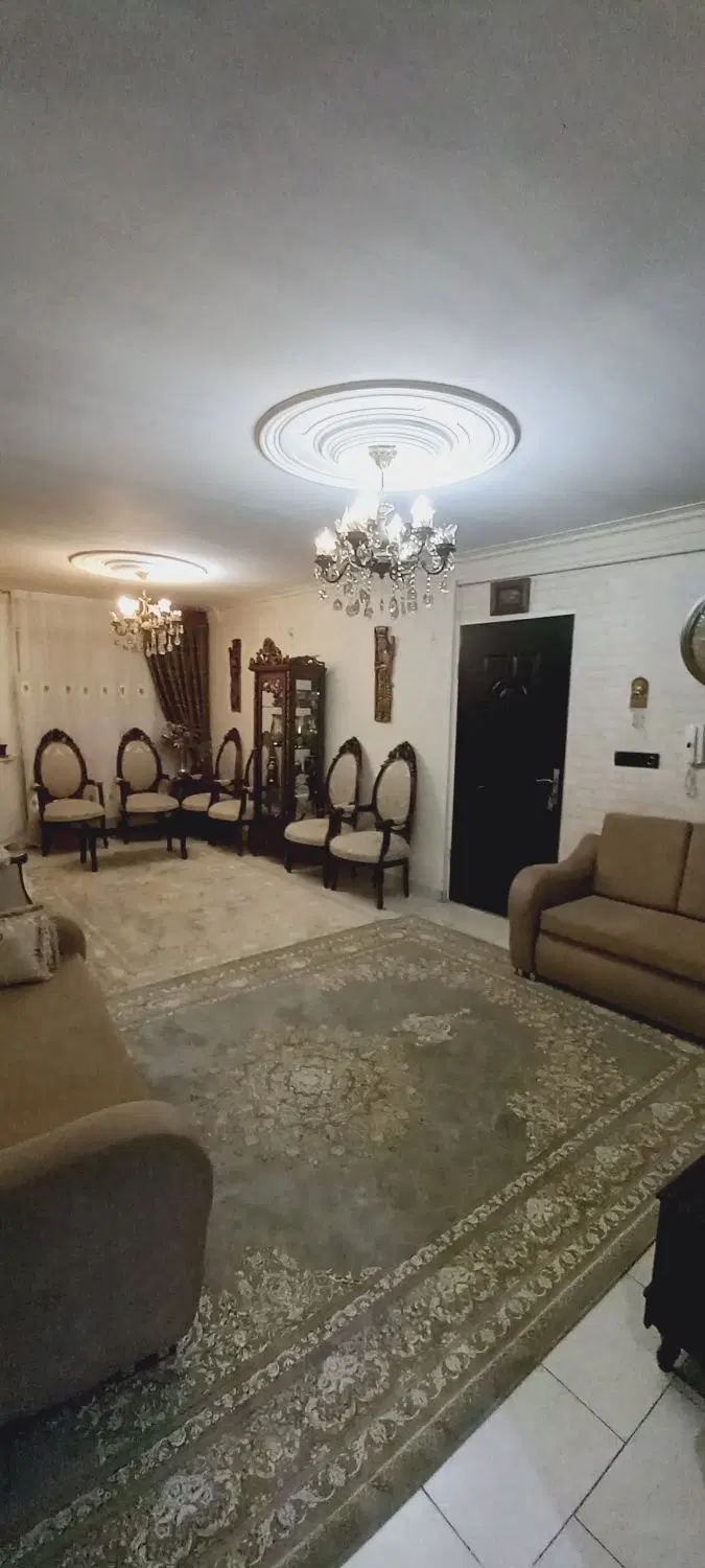 آپارتمان ۶۱متری مالکانه(شخصی ساز)