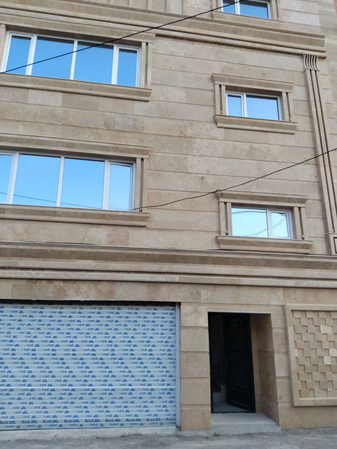 رهن و اجاره واحد ۱۰۰ متری