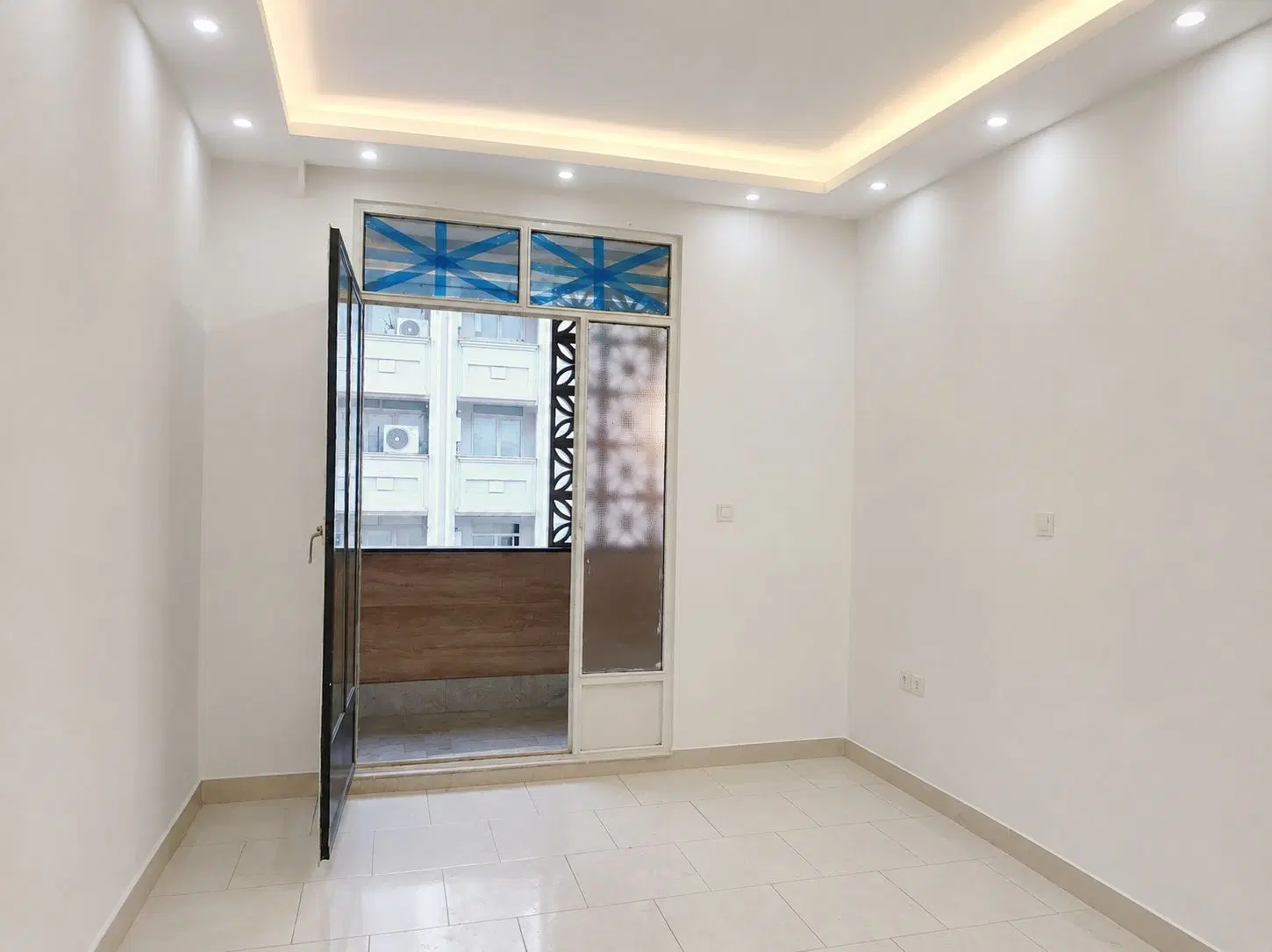 ۶۶متر _پارکینگ اختصاصی _حیاط اختصاصی_با وام