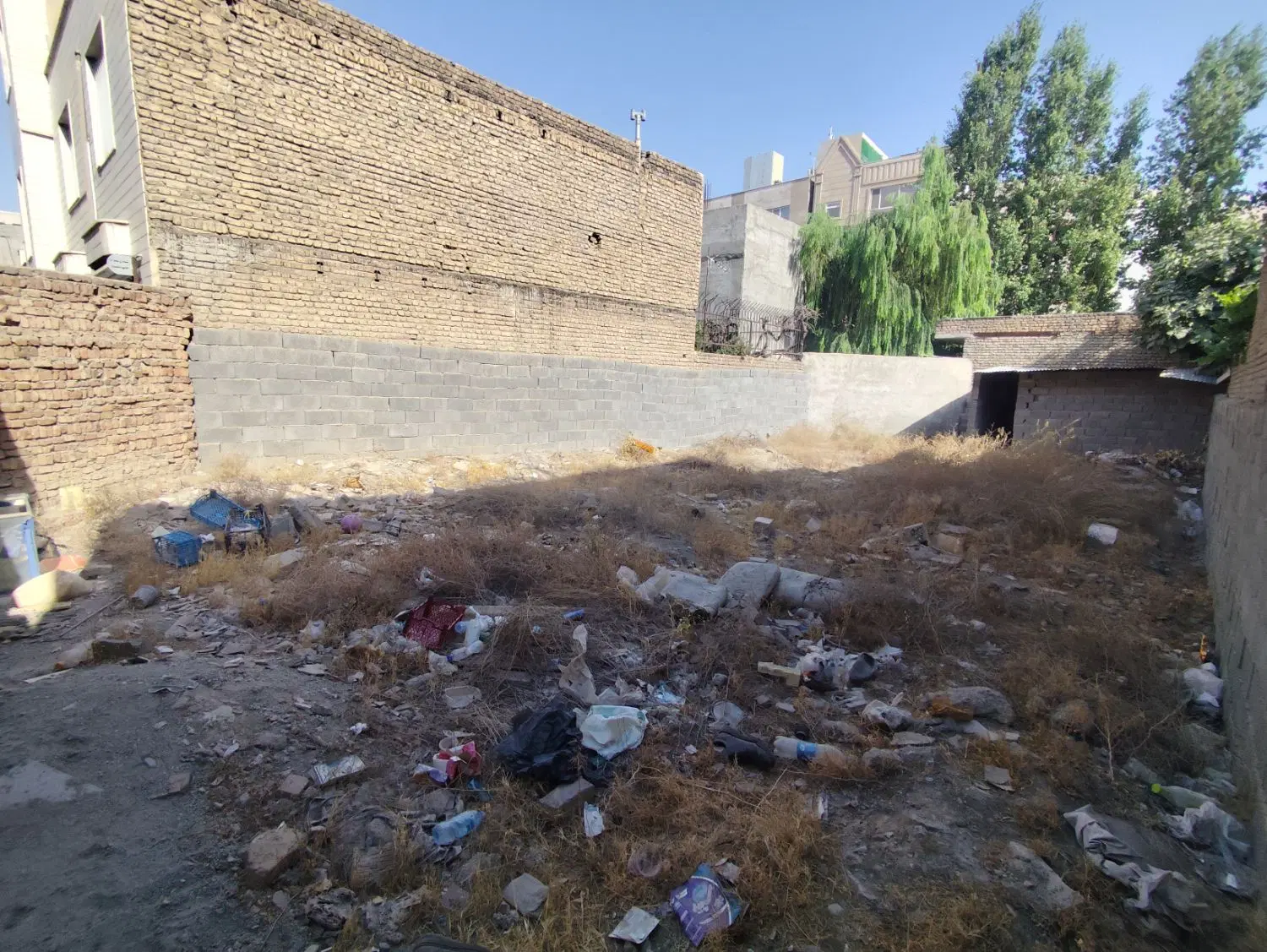 فروش زمین ۲۲۰ متری_دو کله_در کرشته