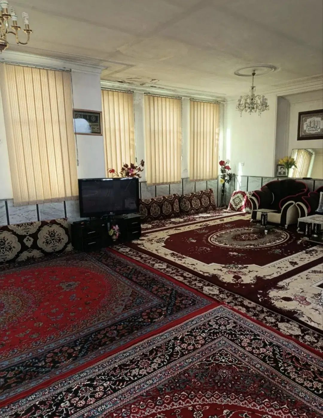 ویلا سمت ۲۰متری ایمان
