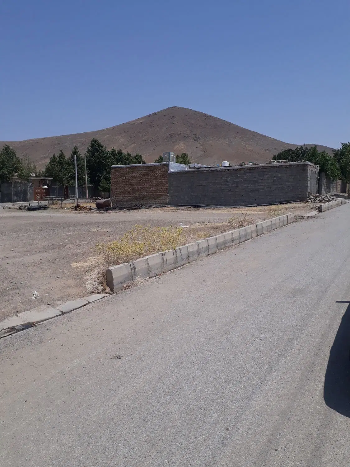 ۳۳۰مترزمین ساختمانی در روستای سیاه چقا