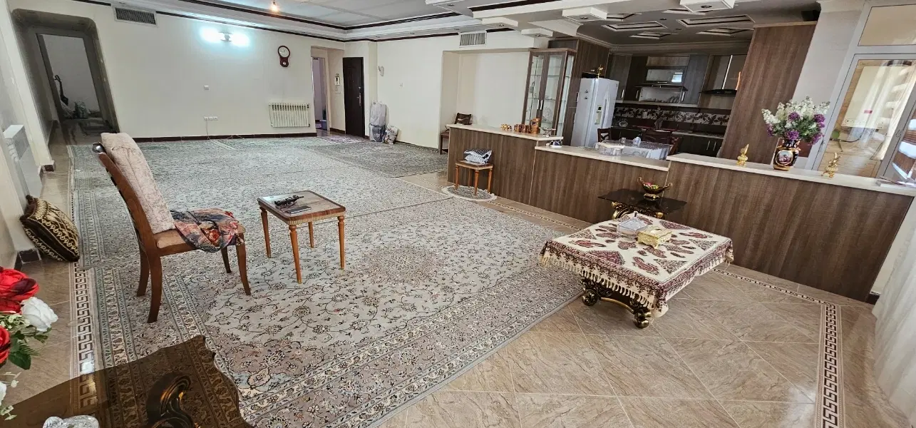 آپارتمان۱۵۰متری_پرستار_کریمشاهیان
