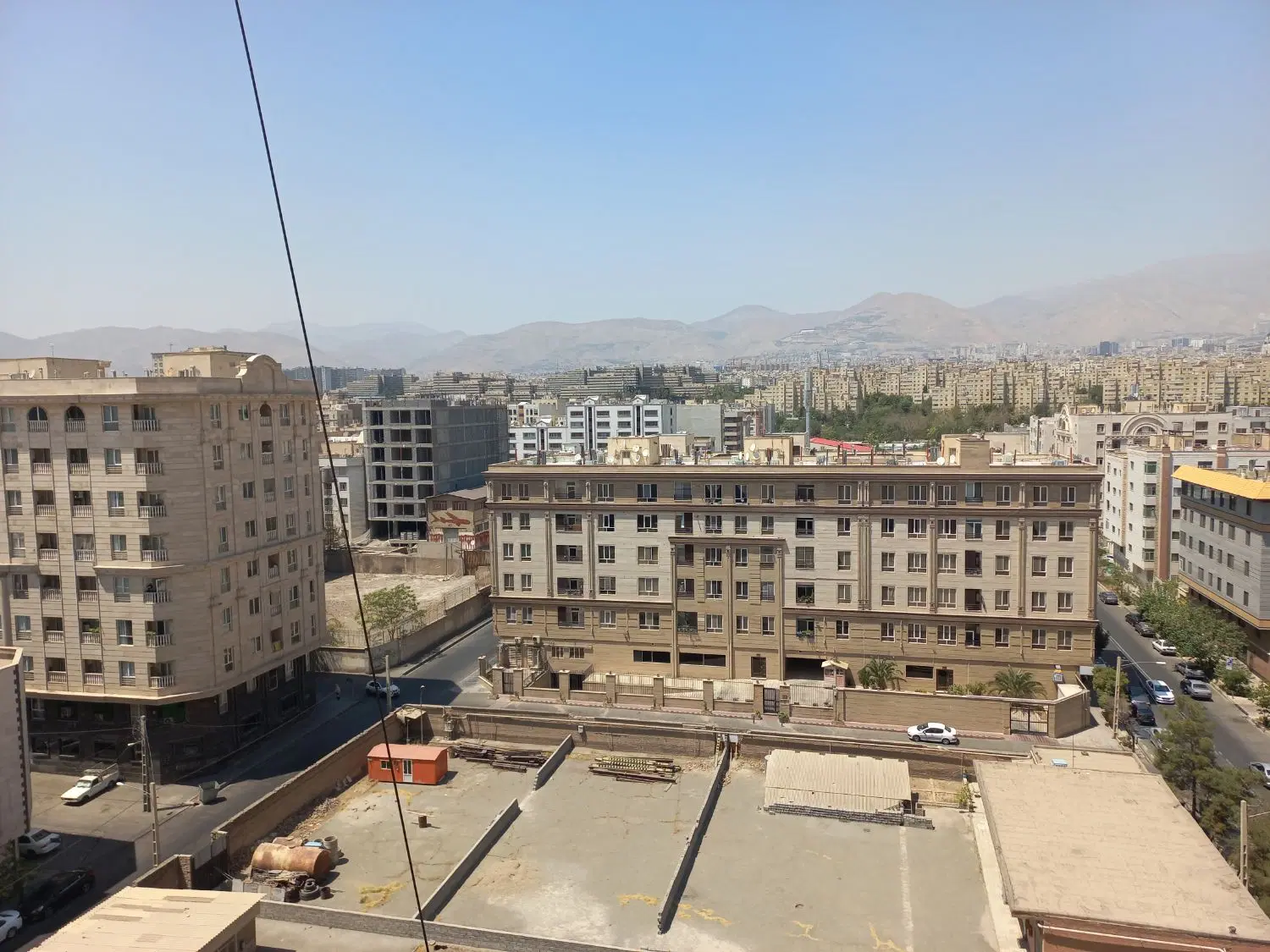 مغازه براصلی بیمه۴ گذر خوب