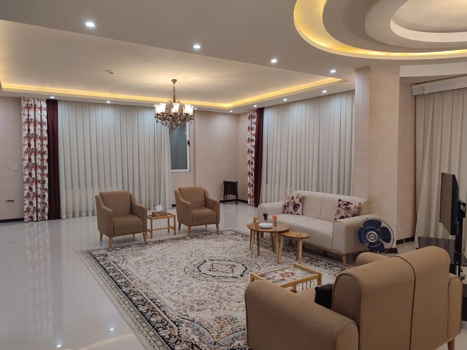 فروش آپارتمان 175 متری خیابان رسالت