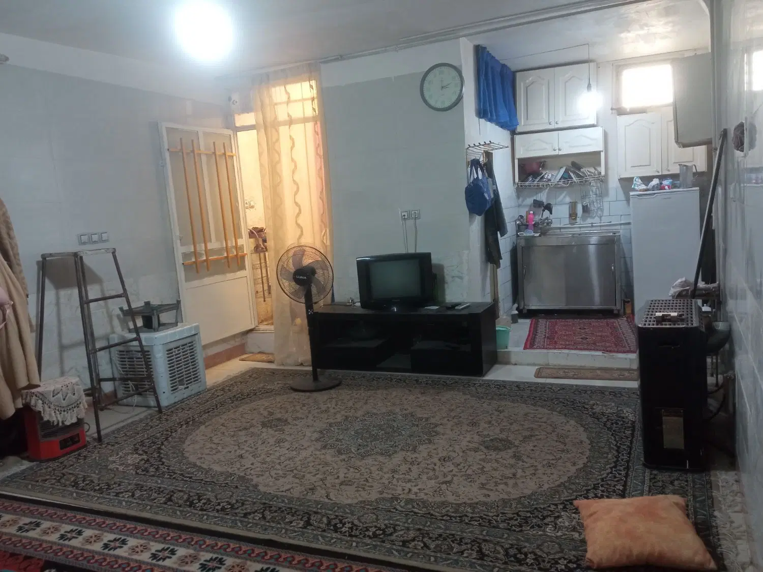ویلایی۴۰متری دوکله سلطان آبادخ حبیب بن مظاهر