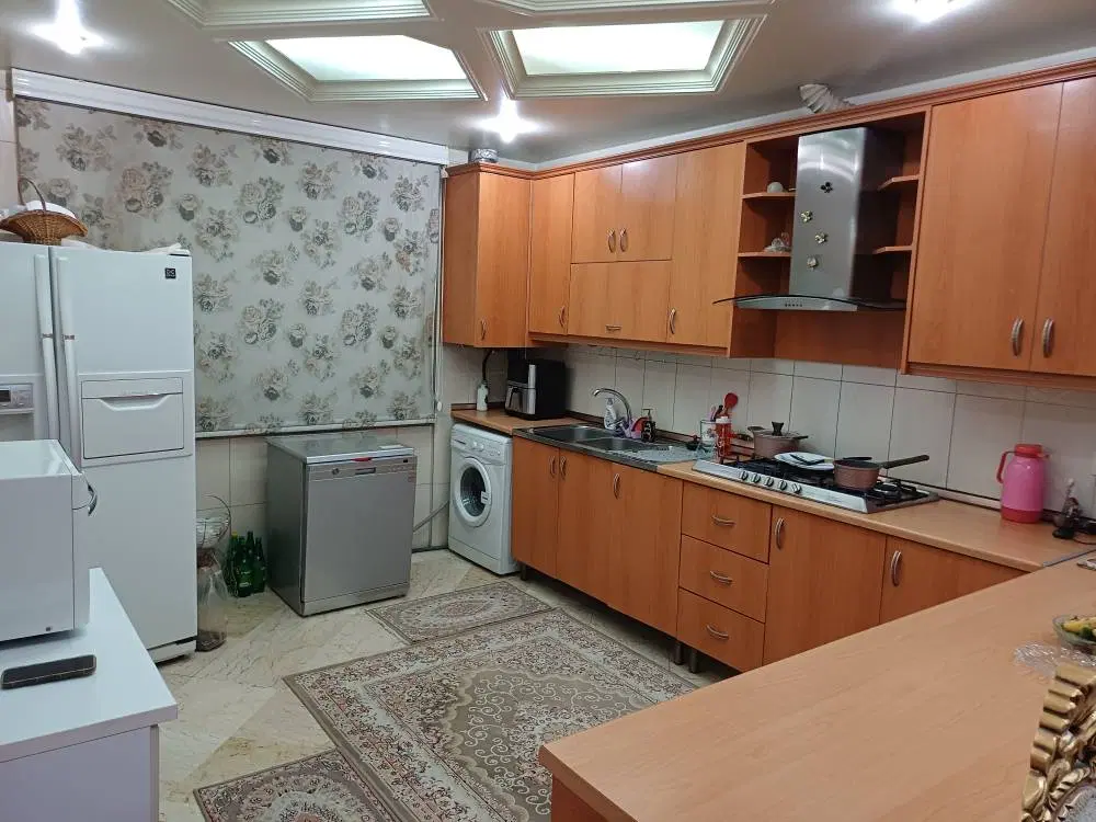 فروش تکواحدی۸۰مشابه ۹۰متر_پیروزی_دریاباری صددستگاه