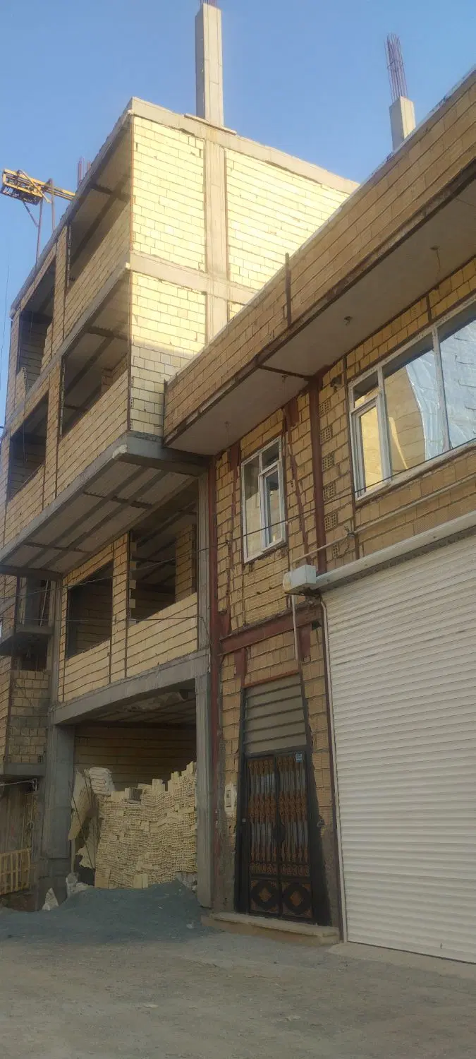آپارتمان خشک شهرک ولیعصر