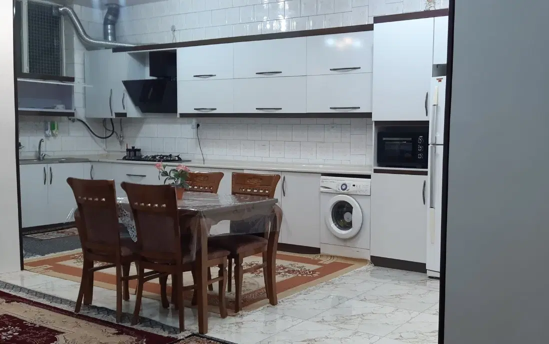 رهن منزل یک طبقه دربست ۲۰۰متری ازادگان