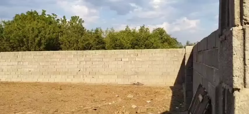 زمین چهار دیواری مناسب سرمایه گذاری