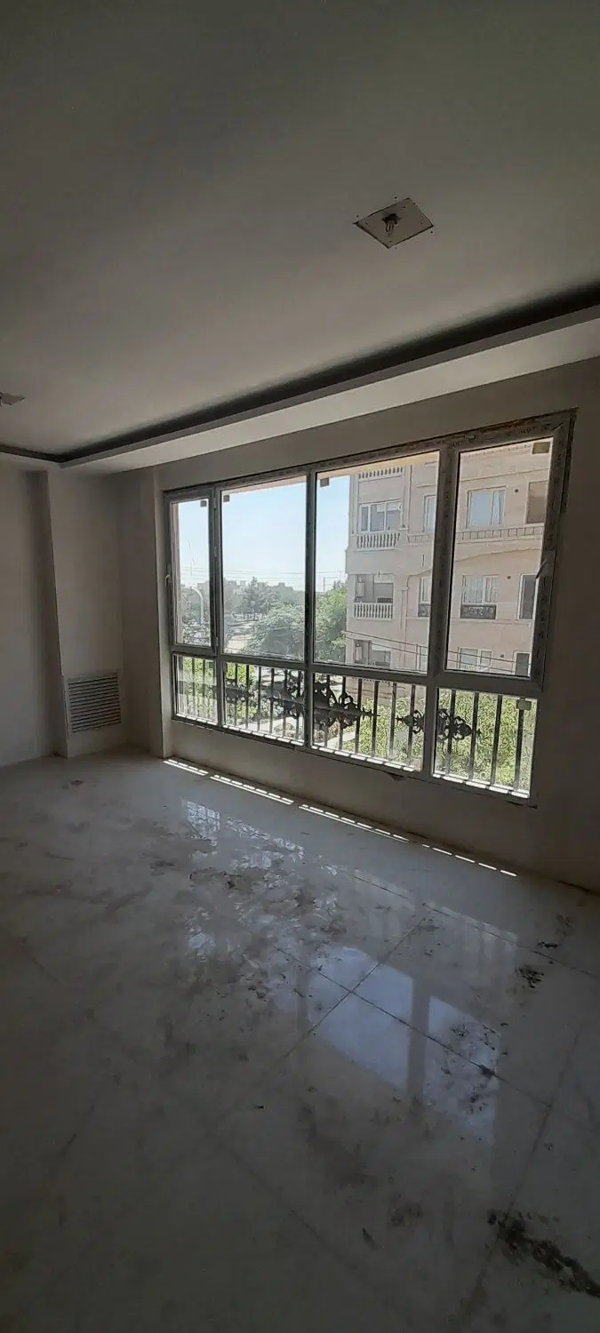 ۲۰۰متر ۳خواب تک واحدی سنددار