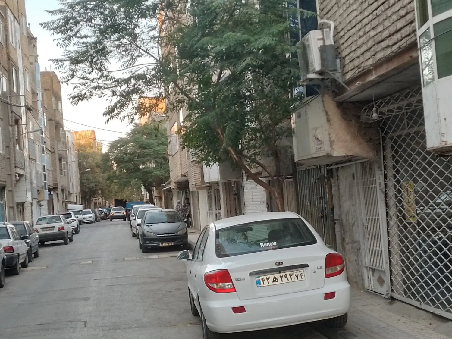 مغازه فروشی.چراغچی