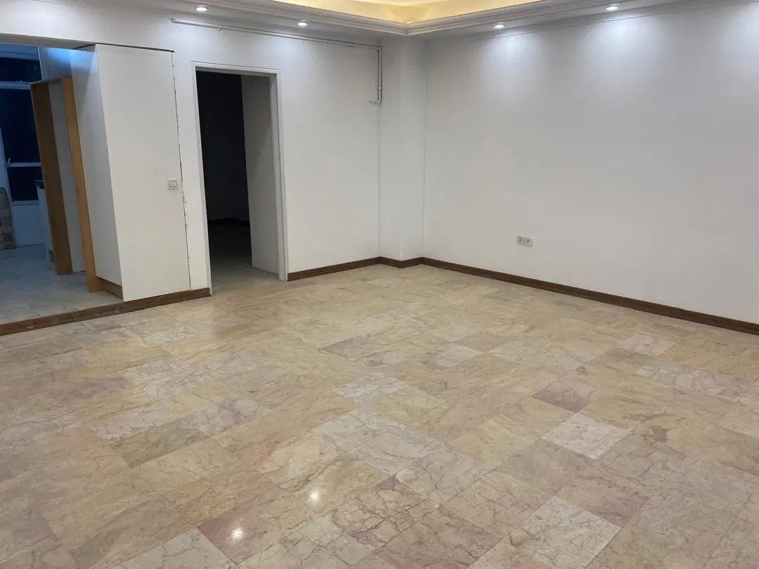 ۸۳ متر ۲ خواب تخلیه فوری رو به نما قریشی شمالی