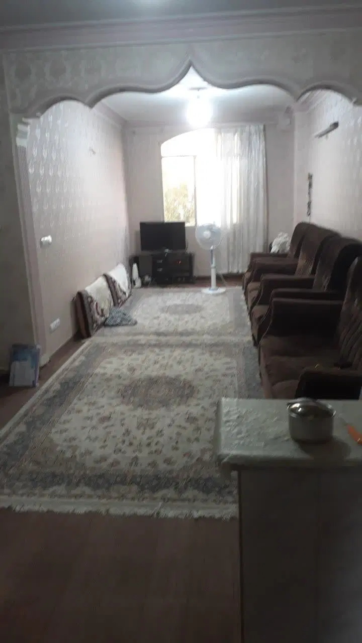 ساختمان 3واحدی بصورت یکجا ،خ کرمان جنوبی خ تقی ئی