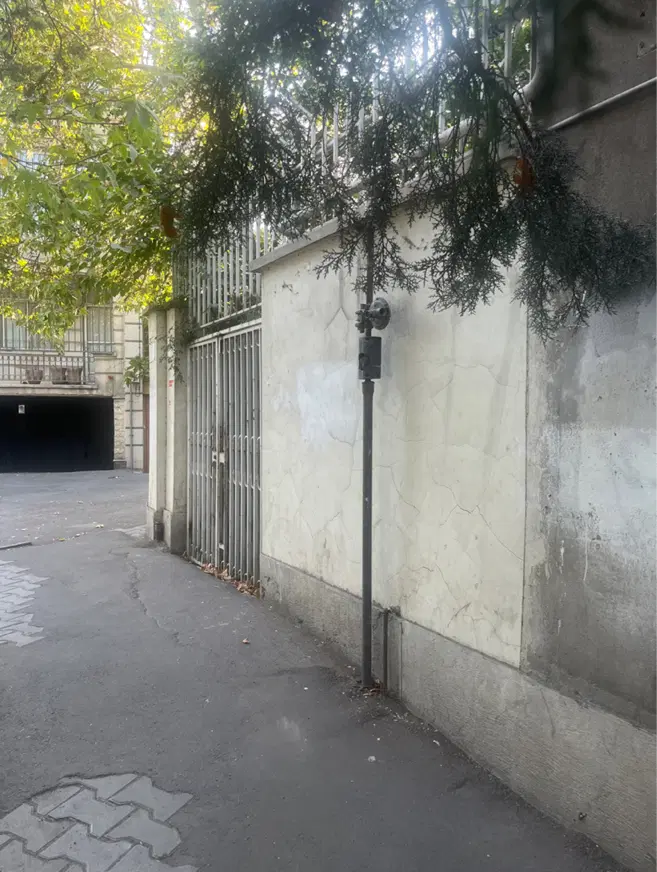 فرمانیه_۲۶۰ متر کلنگی_۲ نبش(اکازیون)