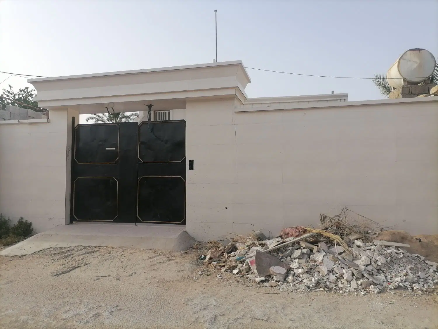 منزل مسکونی