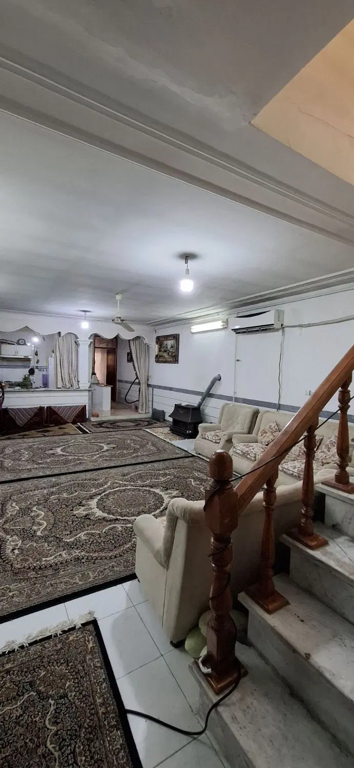 خانه ویلایی سند دار مشاور حسن هلالیان