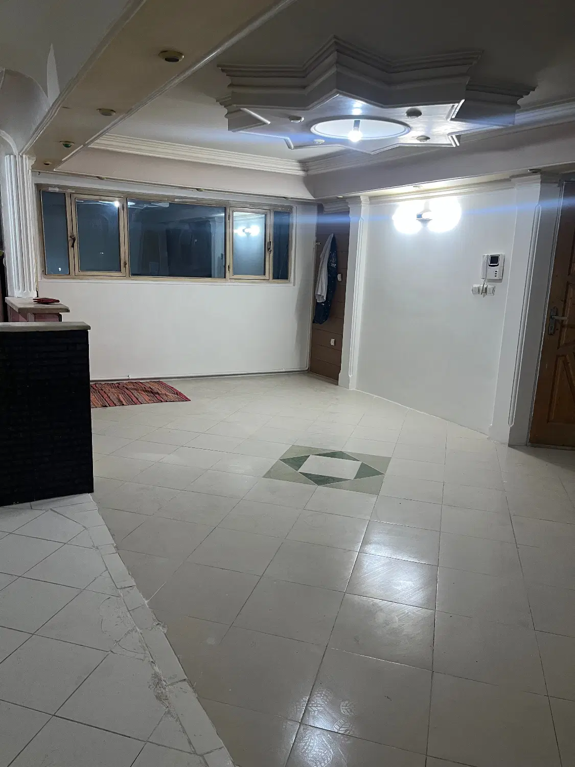 اجاره یک واحد مسکونی