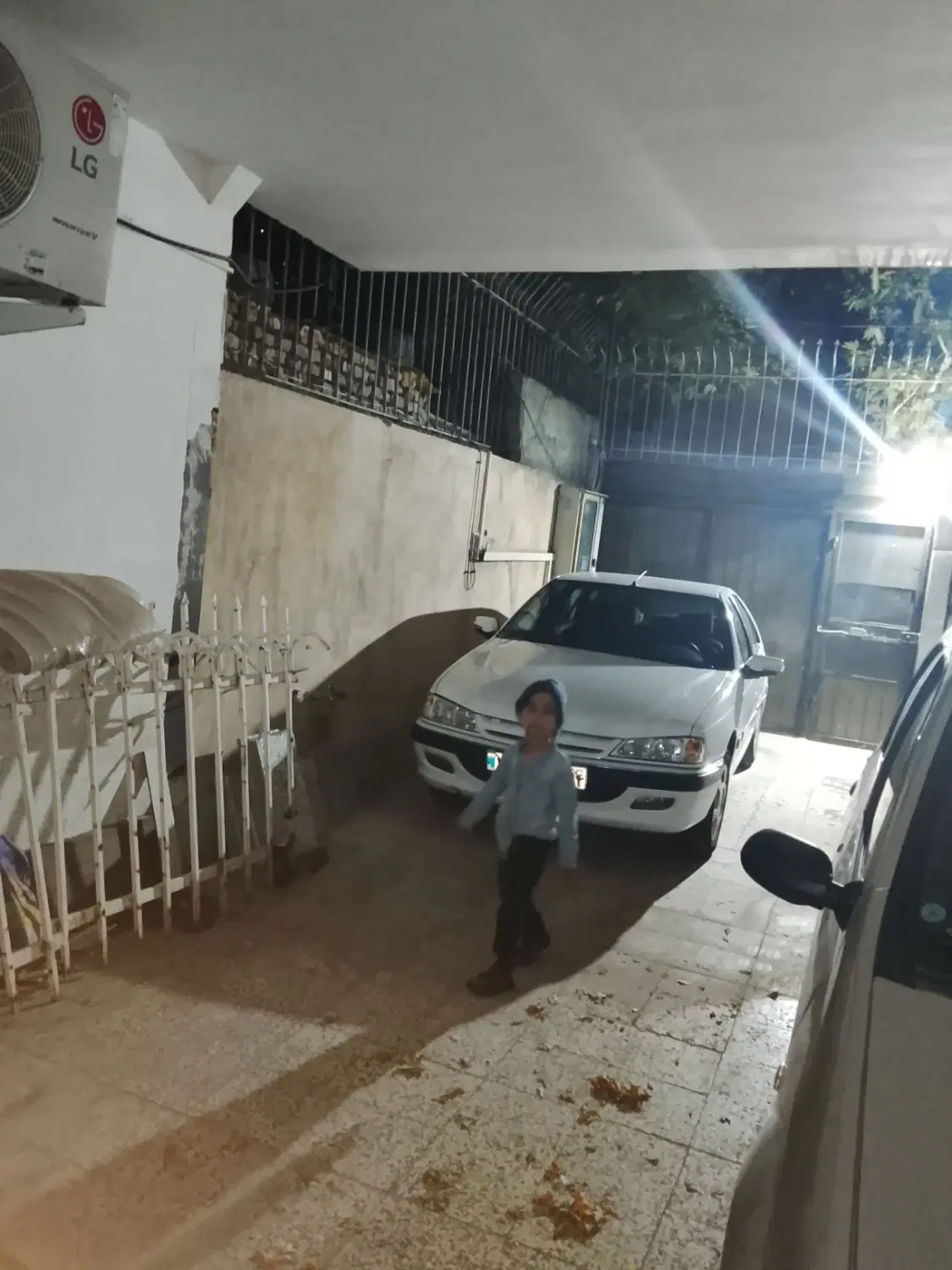 واحد۱۲۰متری با ۲عدد پارکینگ اختصاصی ابوطالب 74