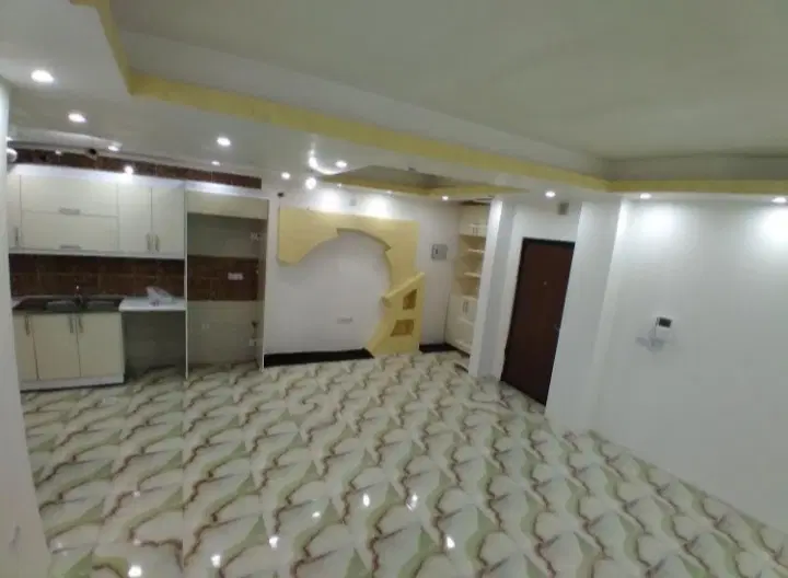 ۸۳متری ۲خواب سر۲نبش
