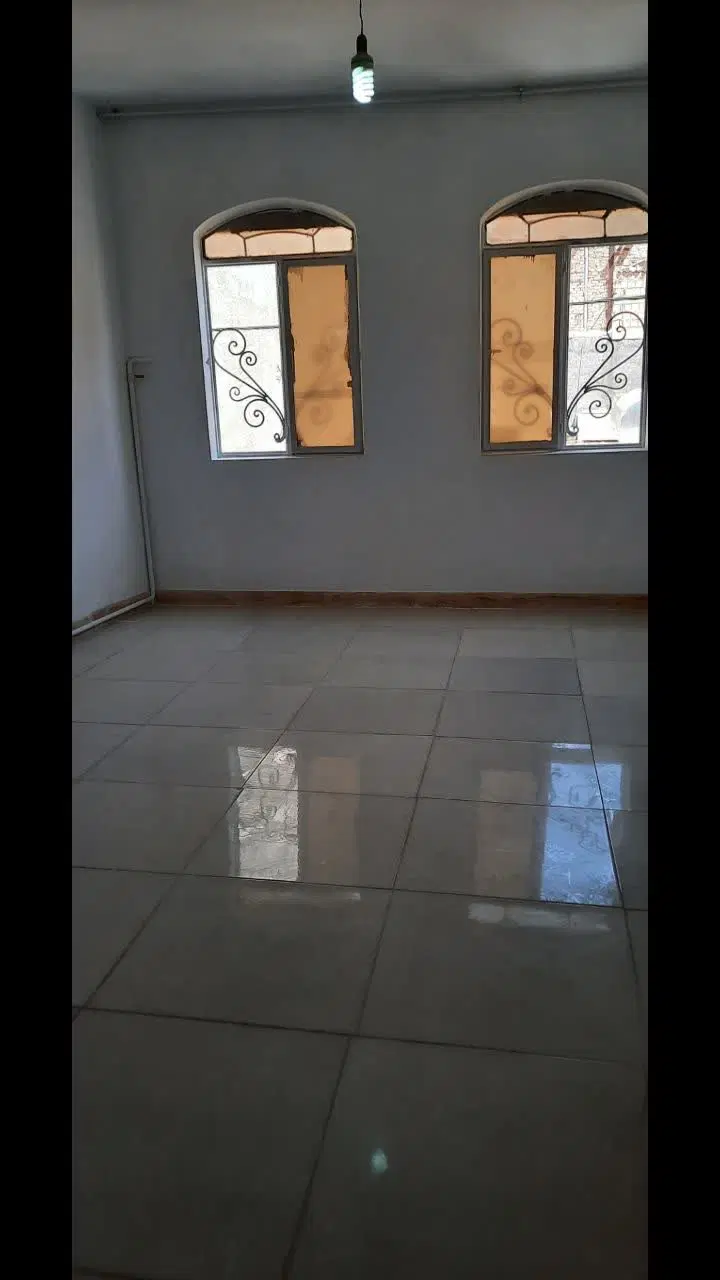 ملک دو طبقه جلو قواره فول امکانات قابل معاوضه فوری