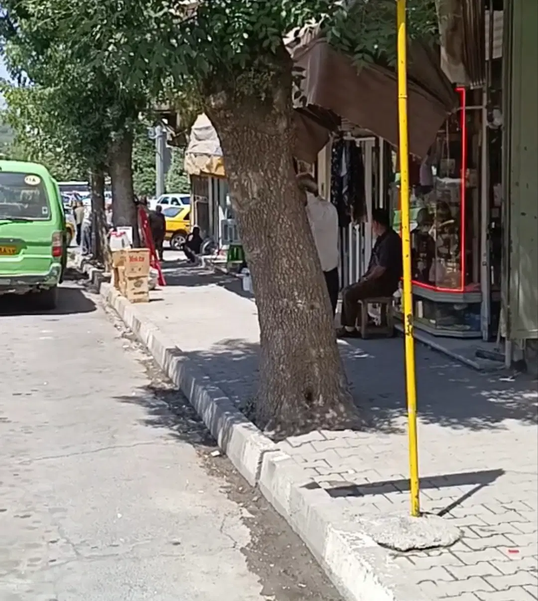 مغازه ملاجامی روبروی قنادی گلاله سوره