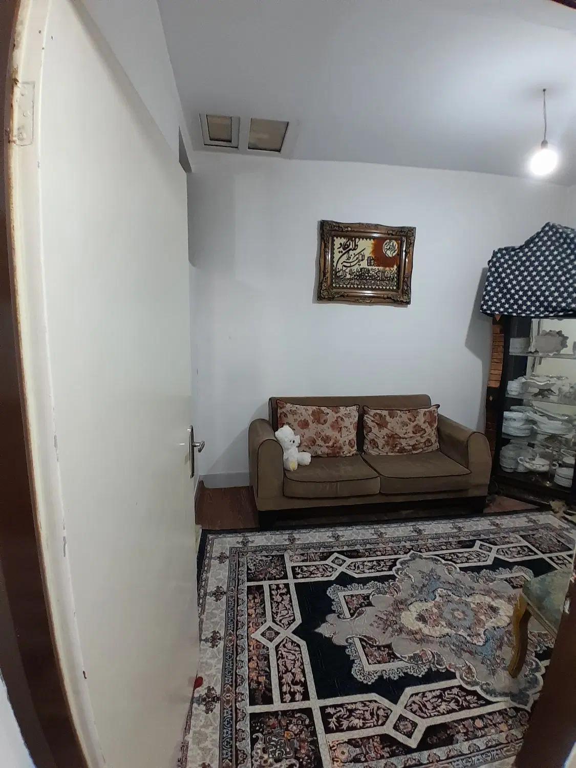 واحد و آپارتمان فورشی