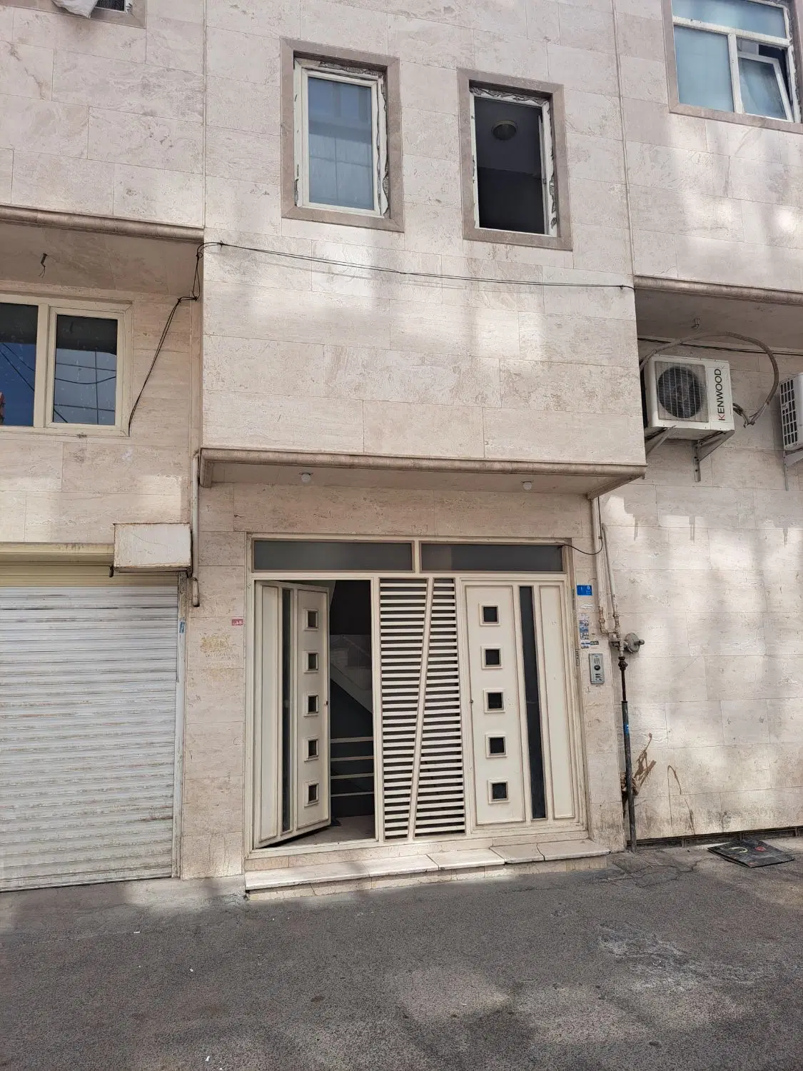 اجاره واحد 120 متری عطاران اداری و مسکونی