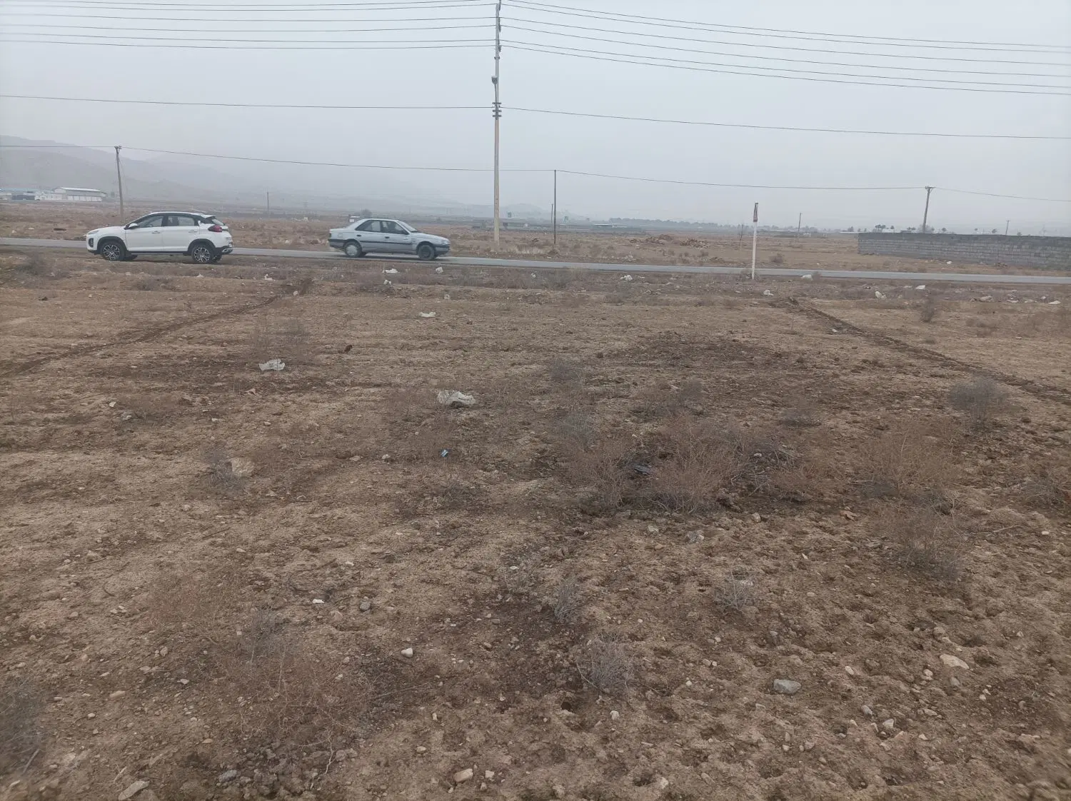 فروش زمین حاشیه جاده گلستان