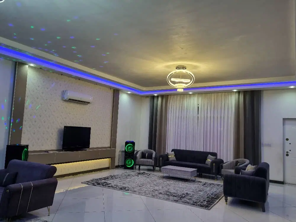 اجاره باغ ویلا مدرن فول گیم سرپوشیده