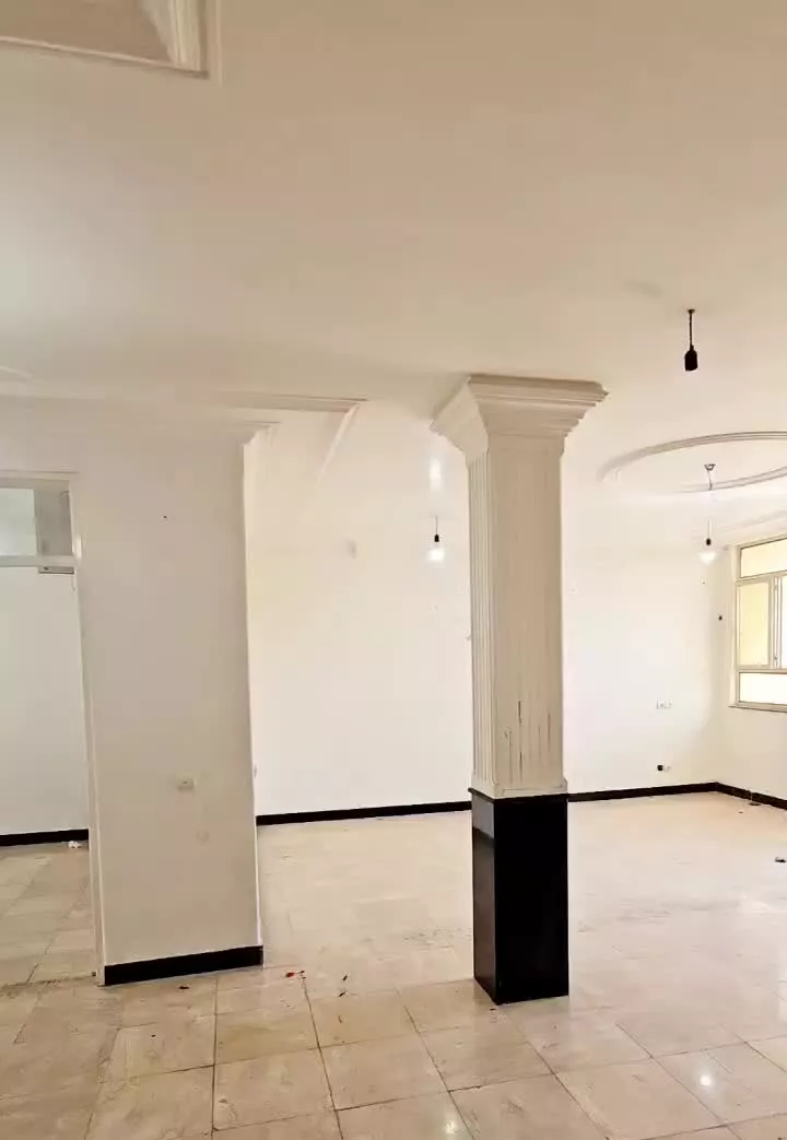 ۱۰۰متری_خوش نقشه_غرق نور