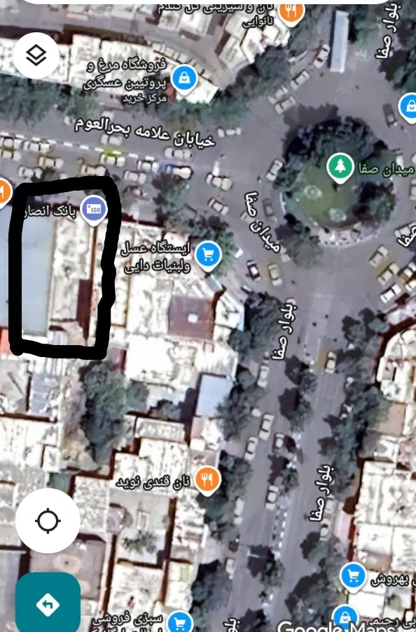 فروش دو دهنه مغازه و زمین  در میدان صفا