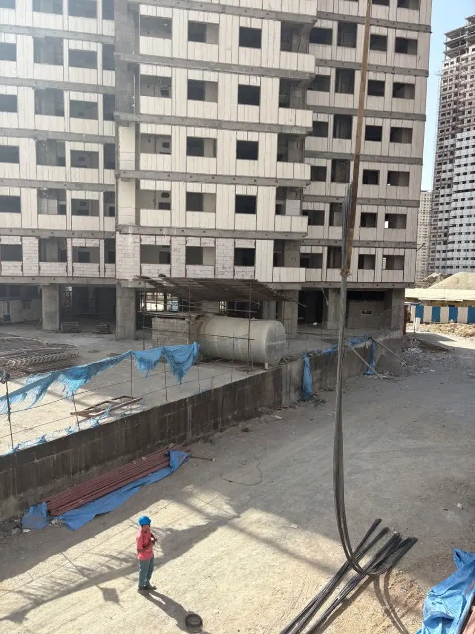 آپارتمان سه خواب چیتگر کنار ایرانمال