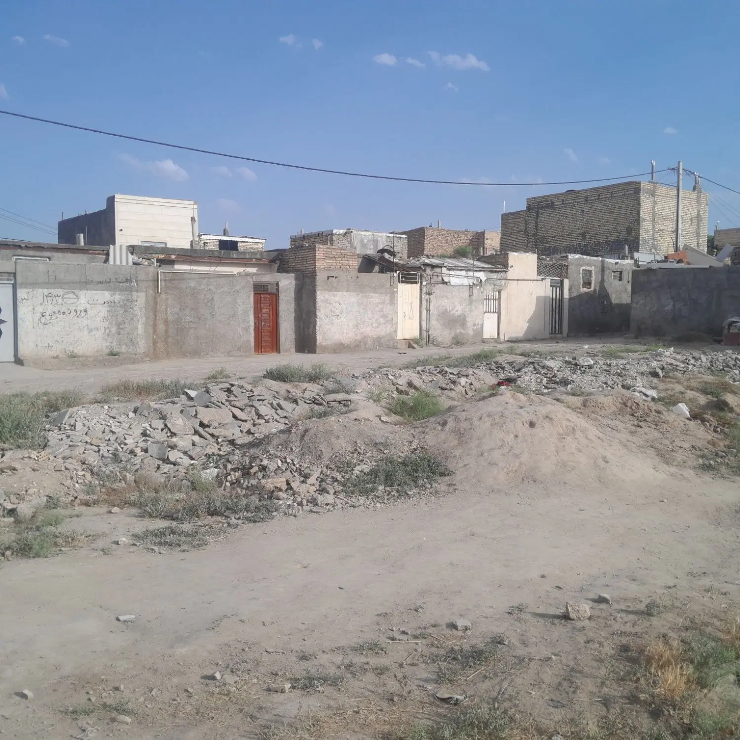 زمین باغی و مسکونی
