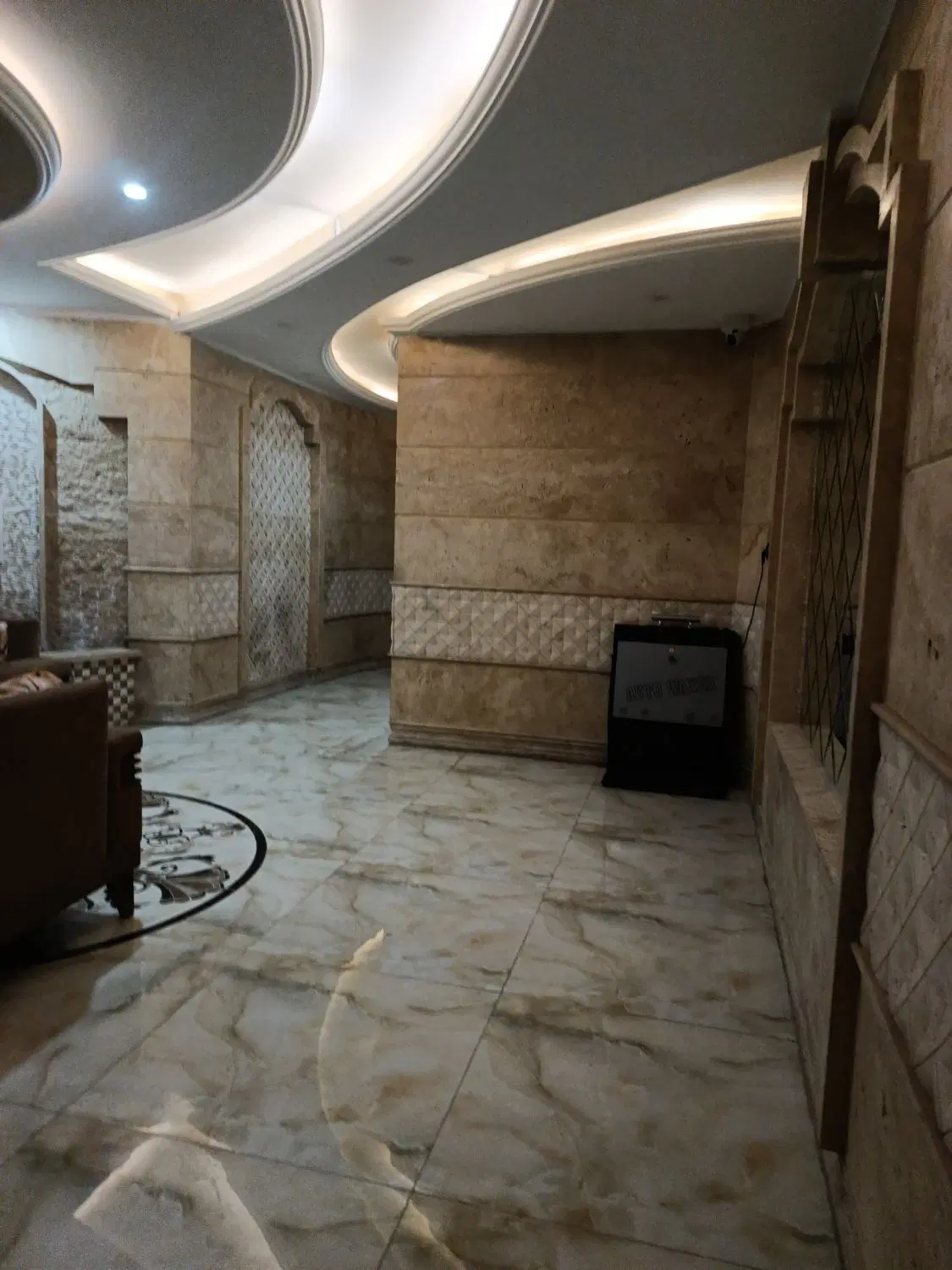 تاپ لوکیشن نوبهار فوق لوکس