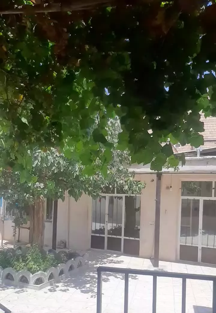 خانه ۱۰۰ متری ویلایی اجاره ای ۵۰ پیش. ۱۰ کرایه