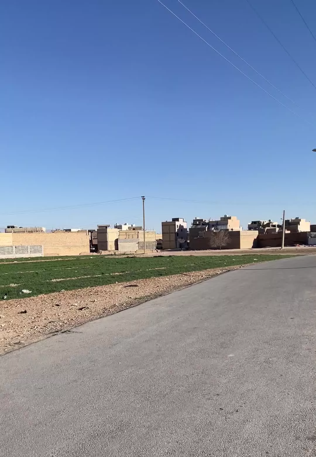 زمین فروشی با موقعیت فوق العاده