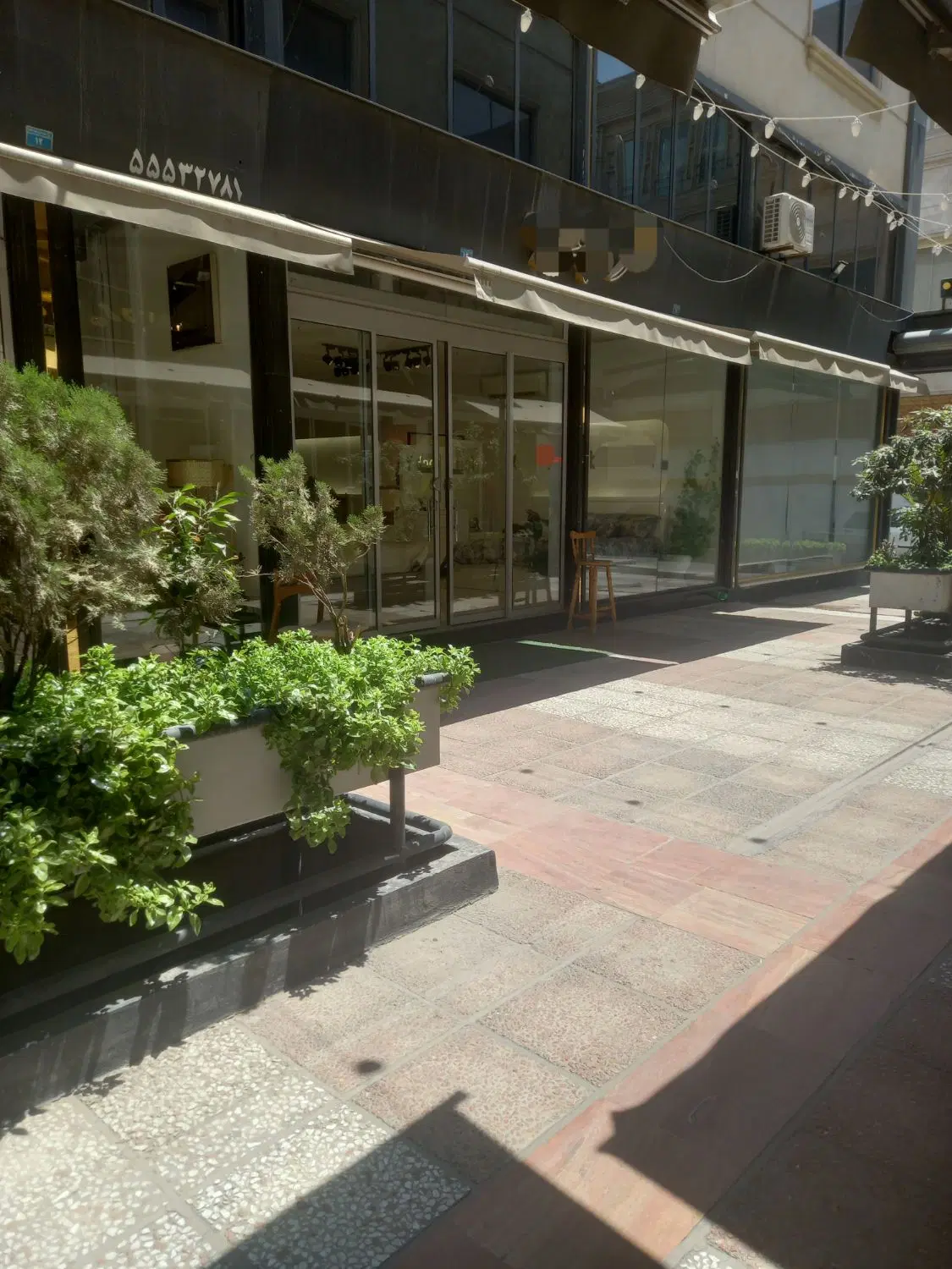 نمایشگاه مبل ۱۰۰ متری شهرک صنعتی چهاردانگه