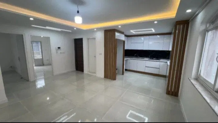 پارکینگ اختصاصی.بیستون.فول طبقه دو