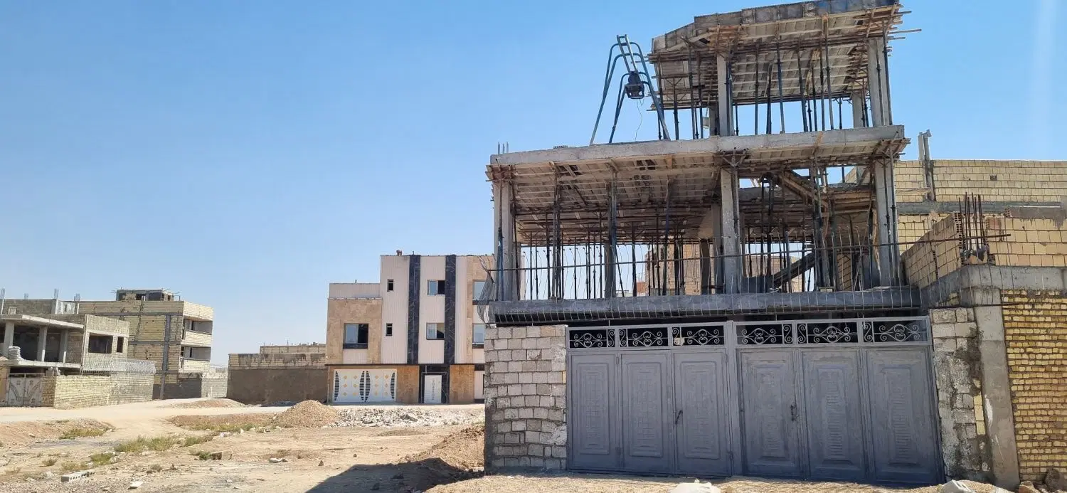 زمین با سقف جوی آباد