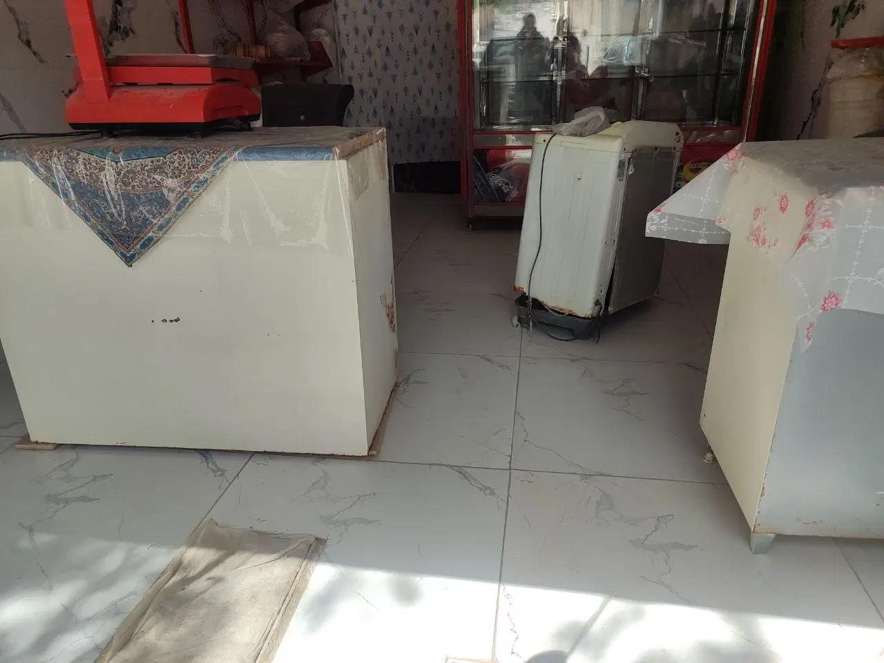 مغازه میدان رسالت وحدت بر خیابان