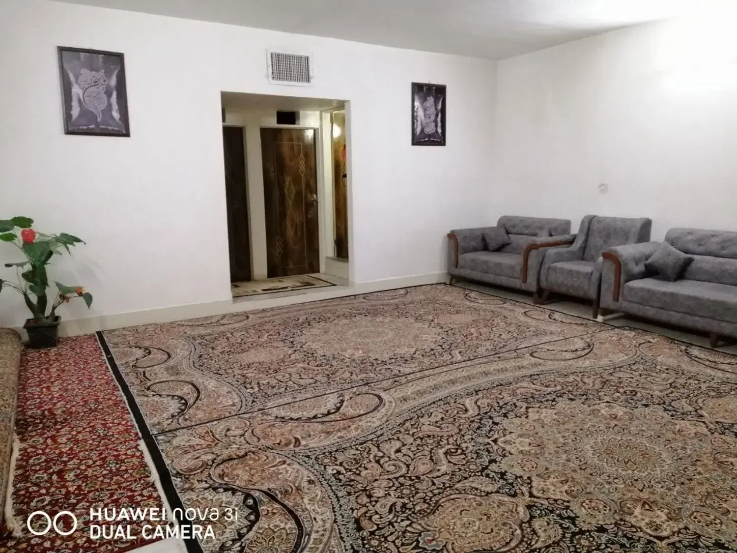 فروش سه طبقه خانه ۱۰۰متری دوخواب در طبرسی شمالی ۵۳