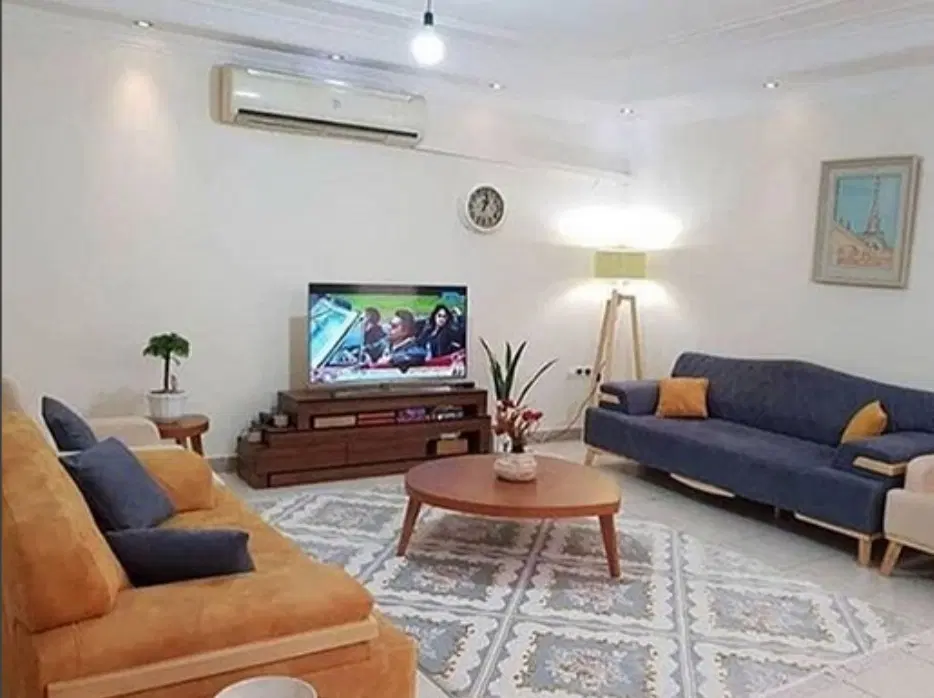 زمین ۱۵۷ متری سند پروانه دارد