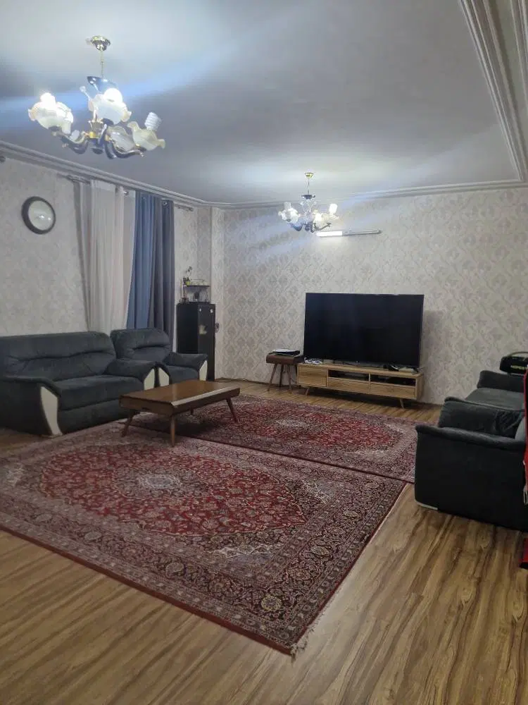آپارتمان دو خوابه